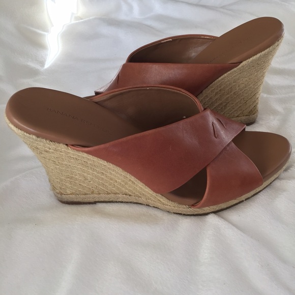Banana Republic Shoes - Banana Republic leather wedges