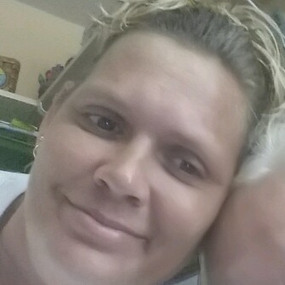 Meet your Posher, Kimberly - Picture 1 of 1