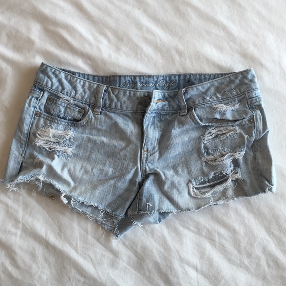 American Eagle ripped jean shorts