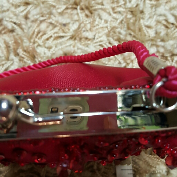 Red Evening Bag Beaded - Picture 3 of 4