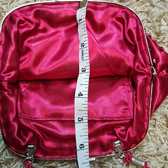 Red Evening Bag Beaded - Picture 4 of 4