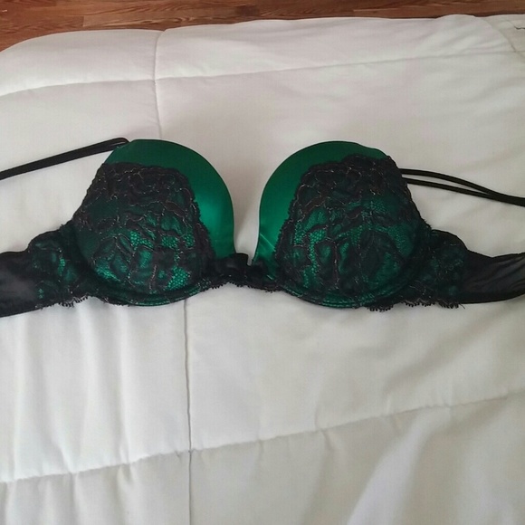 Victoria's Secret Other - Victoria's Secret "Very Sexy Plunge" 34B