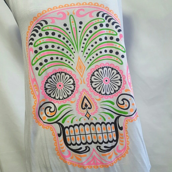 🍒NWT white  Sugar Skull Tank L-XL - Picture 2 of 5