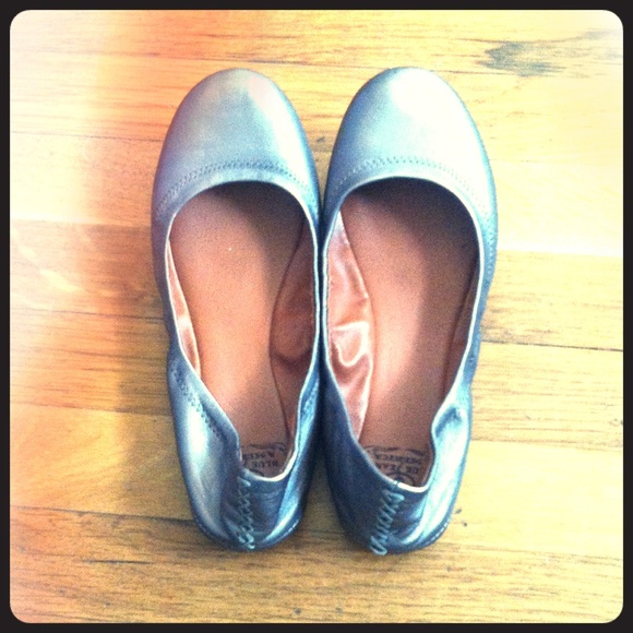 silver ballet flats - Picture 1 of 3