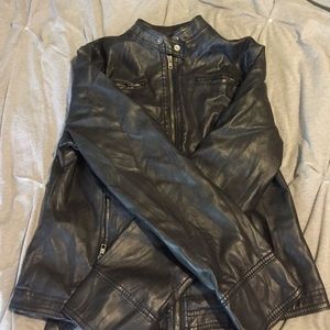 Spring motorcycle jacket 💁🏻