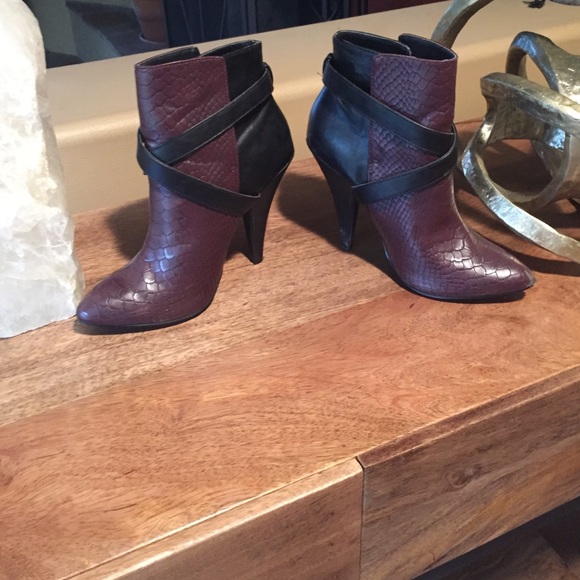 Express booties - Picture 2 of 2
