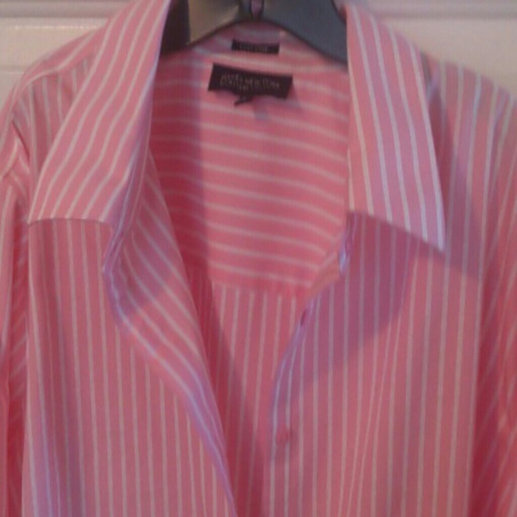 Jones New York Button-down shirt - Picture 2 of 2