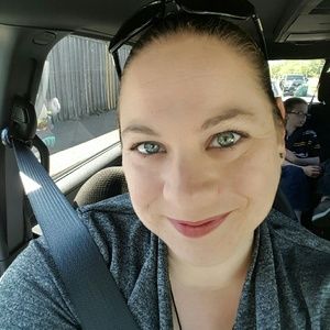 Meet your Posher, Heidi