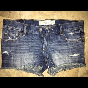 Size 0 Abercrombie and Fitch shorts