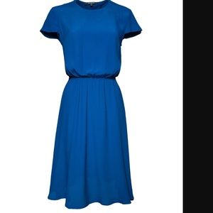 Scoop Blue Short Sleeve Crepe Midi Dress