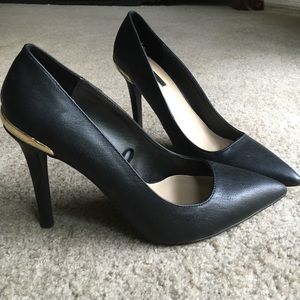 ZARA Gold Accent Pointed Heel