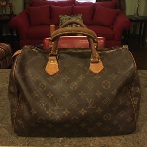 Authentic LV Speedy 30