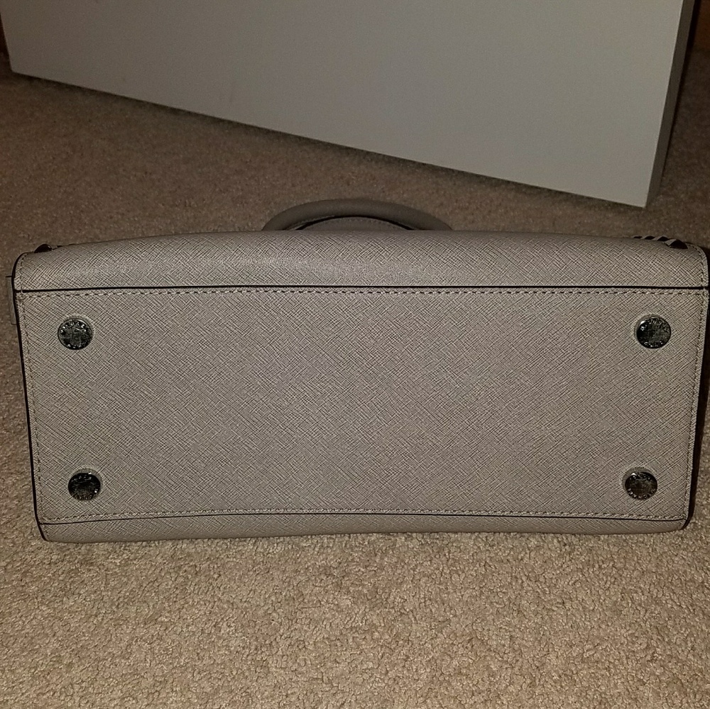 Rare Michael Kors Large Studded Selma in Grey - Picture 4 of 4