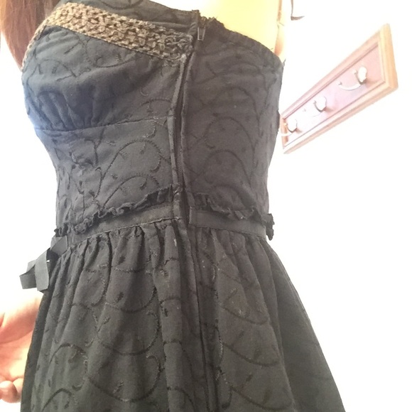 Black crossed back dress - Picture 3 of 4