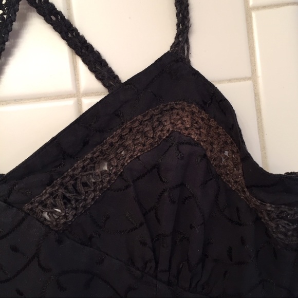 Black crossed back dress - Picture 4 of 4