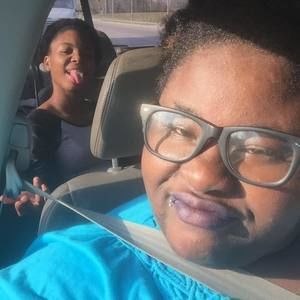 Meet your Posher, Vickie