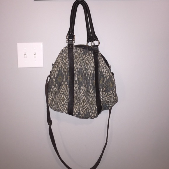 Slouchy cross-body boho bag. HOLDS EVERYTHING!! :)