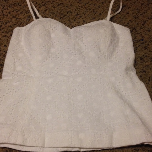 Beautiful Lilly Pulitzer Top - Size 8 🌺