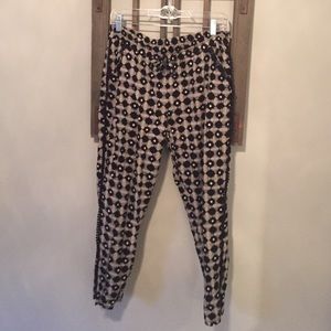 Anthropologie Lace embroidered Hei Hei Joggers