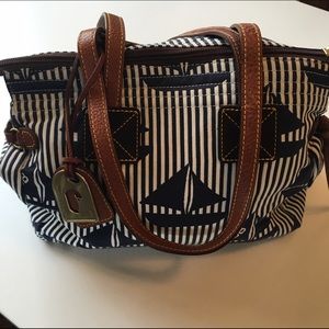 Dooney & Bourke Bag