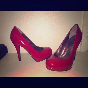 Red heels!!