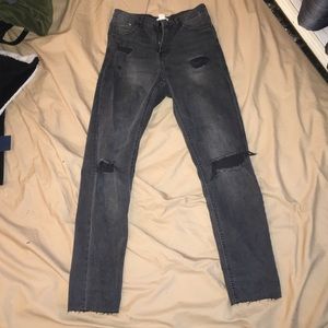BLACK/GREY BOYFRIEND JEANS