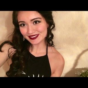 Meet your Posher, Macy