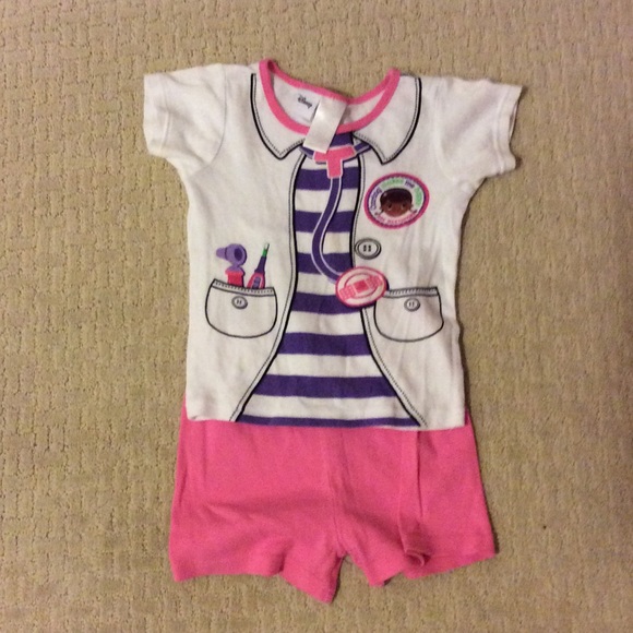 Girls Doc McStuffins pajamas