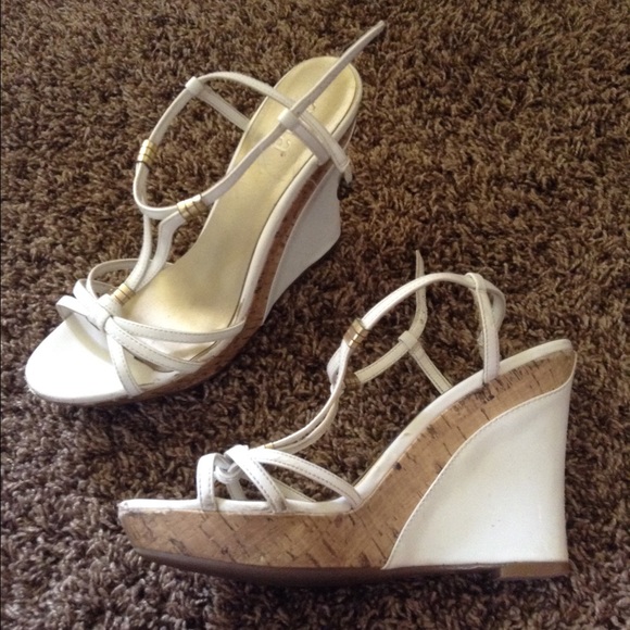 White Wedges by ana - Picture 2 of 4