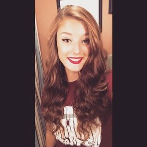 Meet your Posher, Sabrina