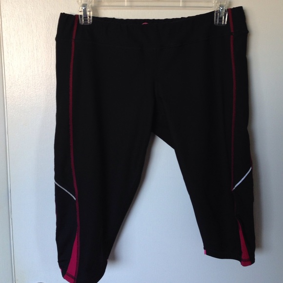 Lucy Drawstring Capris XL