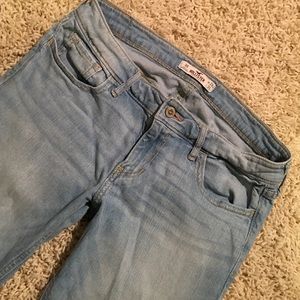 Hollister Light wash skinny jeans