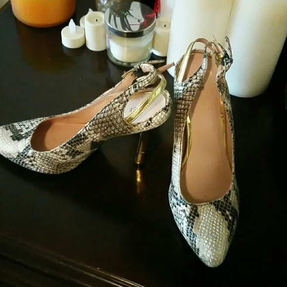 Sole Society Leopard Print 4" Heels - Picture 1 of 2