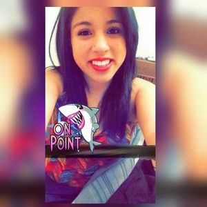 Meet your Posher, Nora