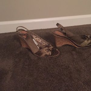SALE !! Seychelles wedges