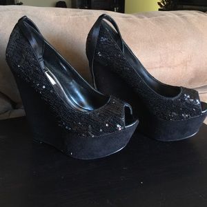 Steve Madden "Xtra" Wedge