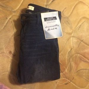 Dark wash Dreamworthy skinny jeans