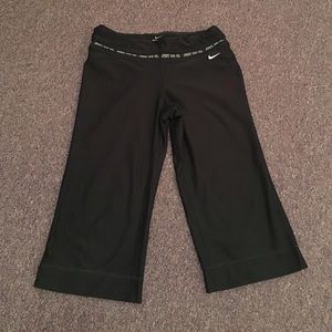 Nike dri-fir Capri pants!