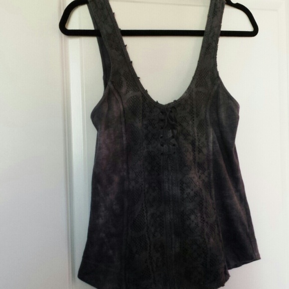 Top - Picture 3 of 4