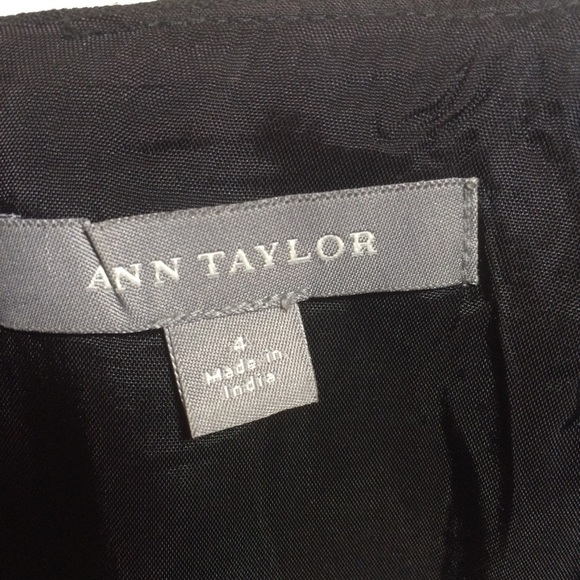Ann Taylor Skirt - Picture 2 of 2