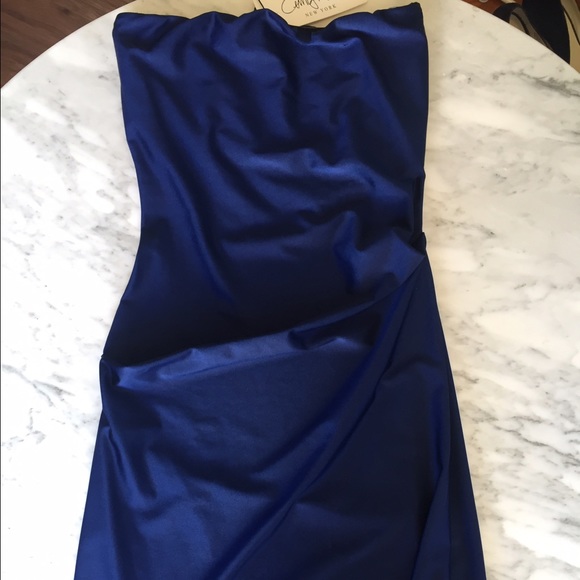 New Amy Matteo, size P, Navy dress with rusching