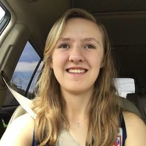 Meet your Posher, Lydia