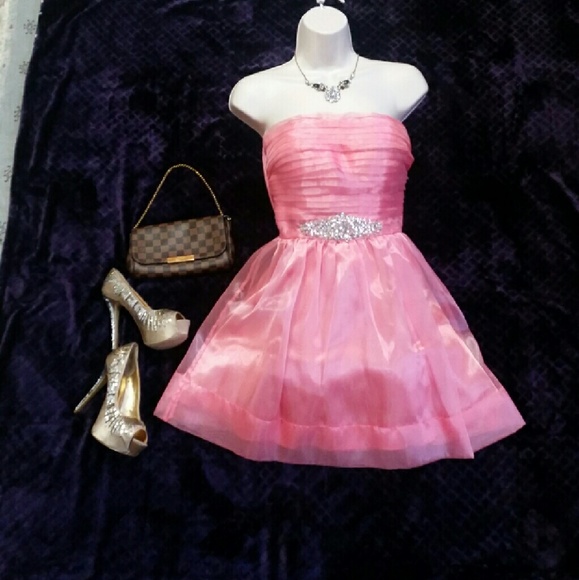 NWT B Darlin Strapless Junior Dress