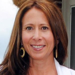 Meet your Posher, Gina