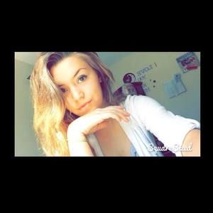 Meet your Posher, Alexis