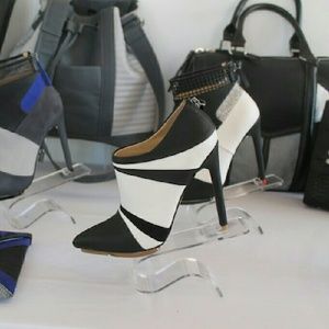 Gwen Stefani heels ...New with box