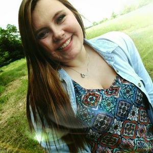 Meet your Posher, Kelsey