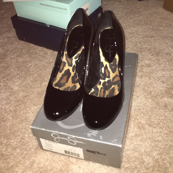 Jessica Simpson Shoes - Jessica Simpson Black Patent Pumps heels