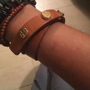 Tory birch leather authentic .