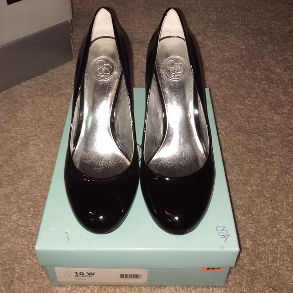Jessica Simpson Shoes - Black patent faux leather wide heels